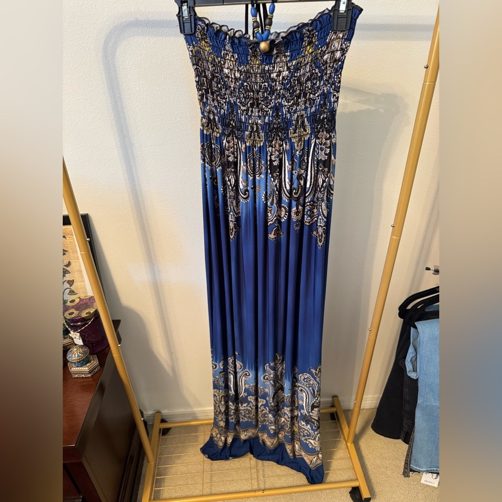 Sakkas Strapless Smocked Maxi Dress Blue Paisley Boho One Size